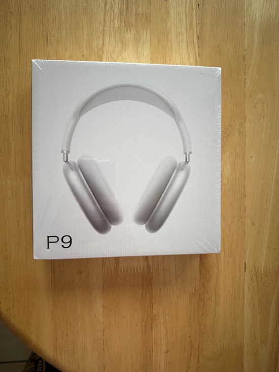 P9 Other - P9 Over-Ear Headphones in Red